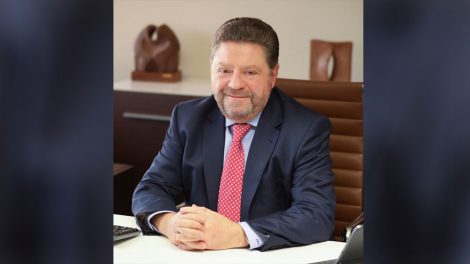 El presidente del consejo señala que aún hay quien cuestiona torpemente el papel de la mediación.